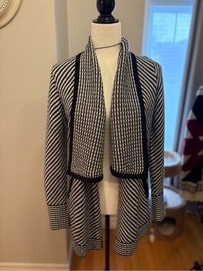 Dynamite Black and White Textured Knit Cardigan